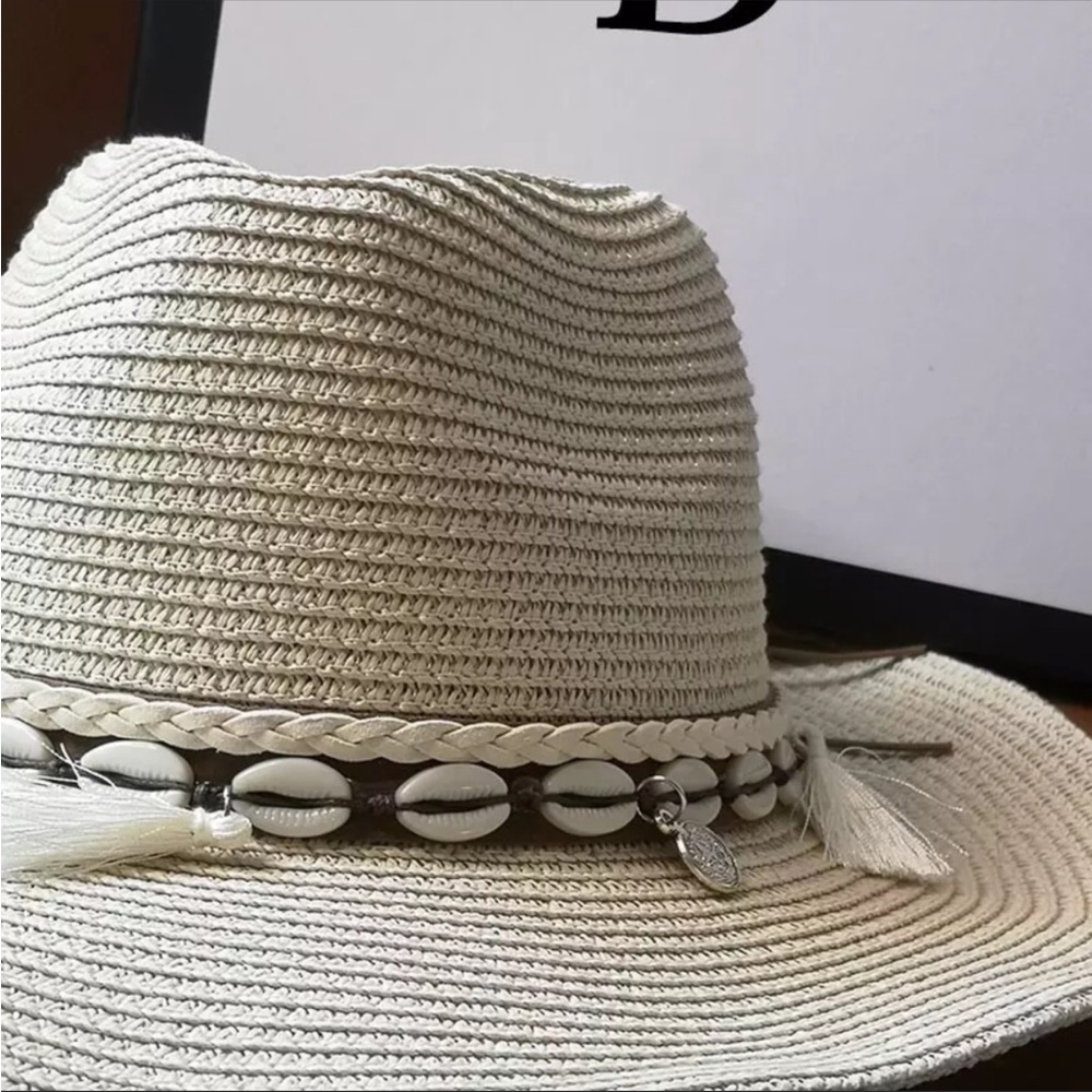 #80 NEW! Boho Shell Panama Sun Hat - Picture 2 of 3
